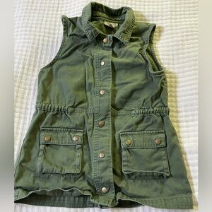 Cherokee Green Utility Vest with Cinched Waist
